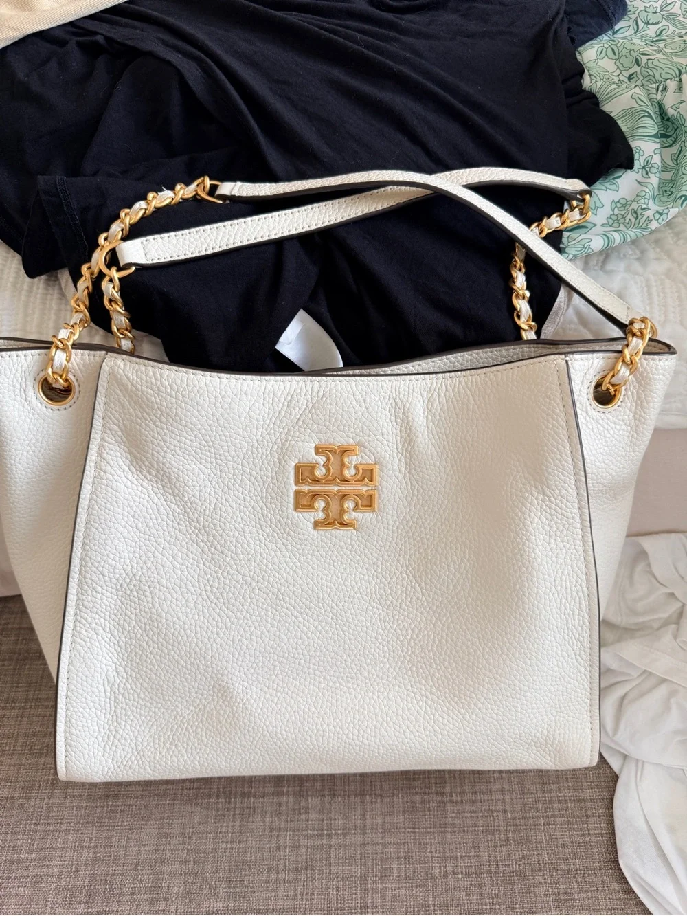 Tory Burch Britten Tote with Gold Hardware✨